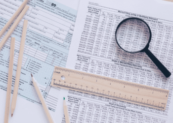 Brasileiros enfrentam alta carga tributária ao investir nos Estados Unidos