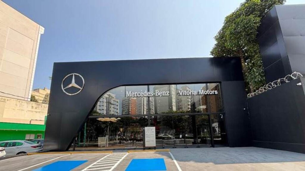 Vitória Motors Mercedes-Benz celebra 30 anos de atuação no Espírito Santo vitoria motors mercedes benz 1 1