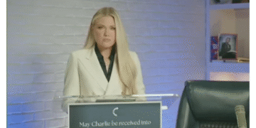 Erika Kirk faz primeiro pronunciamento emocionante após o assassinato de Charlie Kirk: “Meu marido deu a vida por mim, pela nossa nação e pelos nossos filhos”