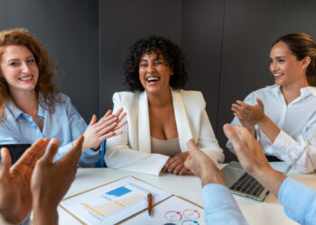 Empresas com mulheres têm melhor desempenho financeiro