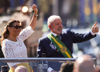 Lula participa do desfile de 7 de Setembro em Brasília; ministros do STF não comparecem