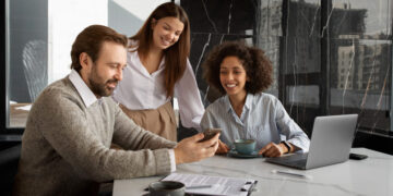 Mentorias empresariais ganham força como estratégia de crescimento sustentável