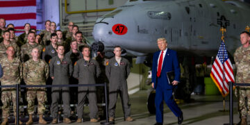 Trump anuncia ataque militar contra navio ligado ao narcotráfico que partiu da Venezuela 1 Trump anuncia ataque militar contra navio ligado ao narcotráfico que partiu da Venezuela