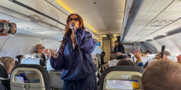LATAM decola para o The Town 2025 com Ludmilla em voo exclusivo Rio–São Paulo 16 LATAM decola para o The Town 2025 com Ludmilla em voo exclusivo Rio–São Paulo