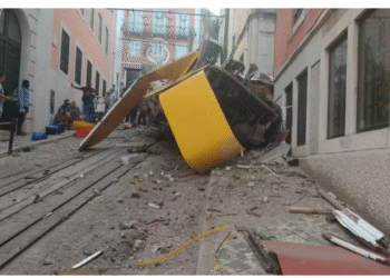 Acidente no Elevador da Glória, Lisboa, deixa ao menos 15 mortos