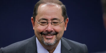 Defesa de Bolsonaro critica falta de provas e diz que julgamento no STF já está decidido