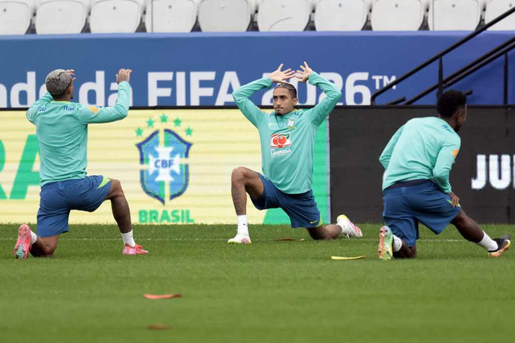 Seleção Brasileira se despede da torcida no Maracanã selecao brasileira jogo hoje