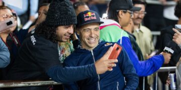 Lenda do skate brasileiro Sandro Dias faz história e quebra dois recordes mundiais do Guinness™ em Porto Alegre 15 Lenda do skate brasileiro Sandro Dias faz história e quebra dois recordes mundiais do Guinness™ em Porto Alegre