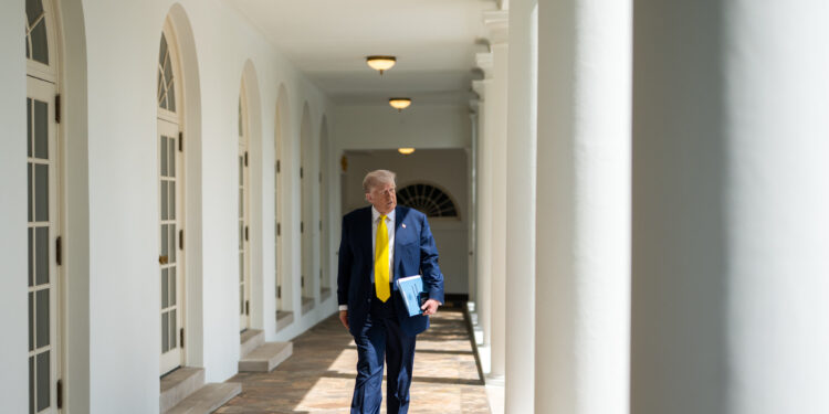 Foto oficial da Casa Branca por Molly Riley