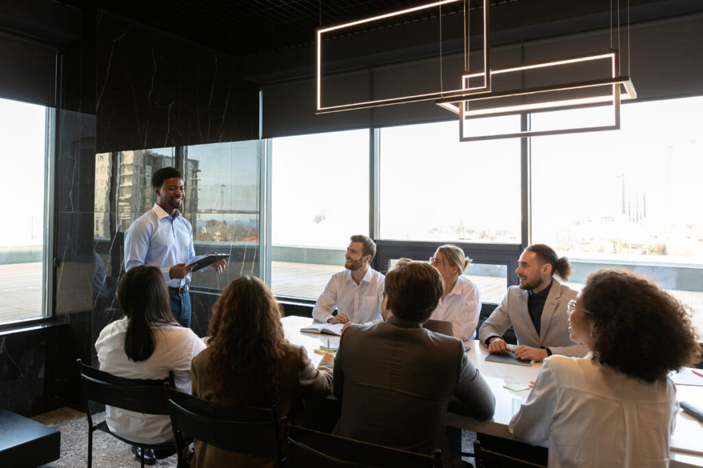 Treinamento corporativo ganha novas metodologias e foco em resultados treinamento corporativo 1 1