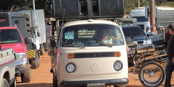 O carro de som como ferramenta de expressão política