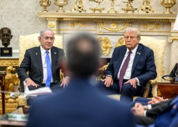 Casa Branca critica Prêmio Nobel da Paz concedido à líder venezuelana; Trump se credita por encerrar guerras e promover acordos de paz