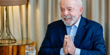 Lula defende que “nenhum presidente” deve dar palpite sobre Venezuela 1 Lula defende que “nenhum presidente” deve dar palpite sobre Venezuela