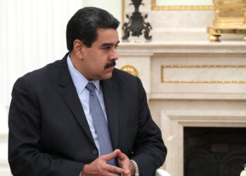 Maduro, da Venezuela, usa inglês para pedir paz com os EUA