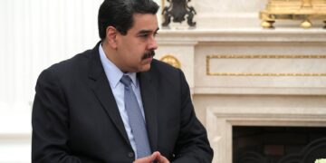 Maduro, da Venezuela, usa inglês para pedir paz com os EUA 1 Maduro, da Venezuela, usa inglês para pedir paz com os EUA