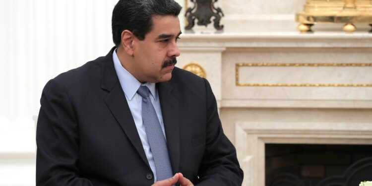 Maduro, da Venezuela, usa inglês para pedir paz com os EUA 14 Foto: Kremlin