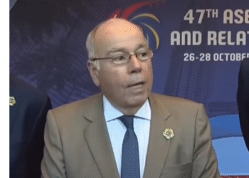 Trump elogia trajetória política de Lula e afirma “amar o Brasil”, diz chanceler Mauro Vieira, que classifica reunião como “muito positiva”