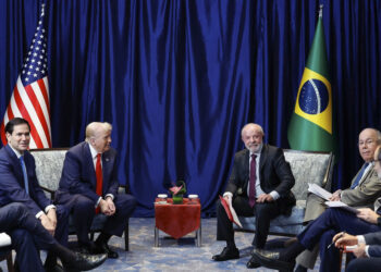 Revista Capital Econômico: O valor da informação certa, na hora certa! 33 Trump destaca relação bilateral e afirma que é “uma grande honra” estar com o presidente do Brasil