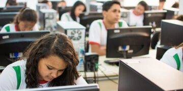 Governo amplia ações para fortalecer educação digital e midiática no Brasil 18 Governo amplia ações para fortalecer educação digital e midiática no Brasil