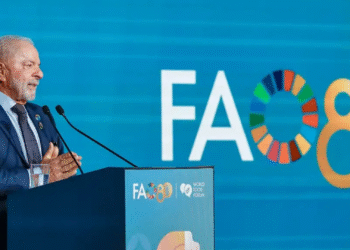 Lula diz que impasse é com Netanyahu, não com Israel, e elogia acordo de cessar-fogo mediado pelos EUA