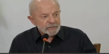 “Houve uma matança”: Lula critica megaoperação no Rio e cobra investigação da Polícia Federal 17 “Houve uma matança”: Lula critica megaoperação no Rio e cobra investigação da Polícia Federal