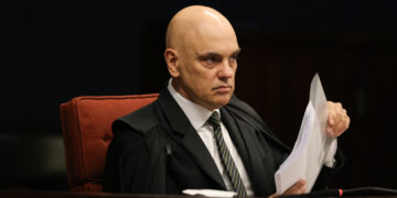 Moraes se reúne com Cláudio Castro e forças de segurança após megaoperação no Rio