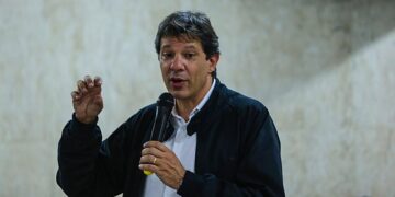 Haddad denuncia uso de fundos em Delaware por facções para lavar dinheiro e importar armas dos EUA