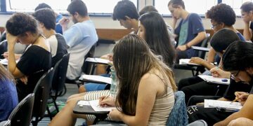 Fuvest Divulga Notas de Corte para a Primeira Fase do Vestibular 2026