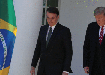 Advogado ligado à Trump Media diz que prisão de Bolsonaro é “desrespeito à administração Trump”