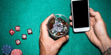 R$ 3,7 bilhões do Bolsa Família foram parar em bets 15 R$ 3,7 bilhões do Bolsa Família foram parar em bets