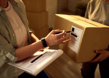 Defensoria Pública e Correios firmam acordo para garantir entregas em áreas restritas de São Paulo