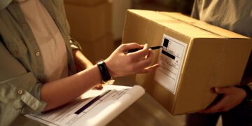 Defensoria Pública e Correios firmam acordo para garantir entregas em áreas restritas de São Paulo