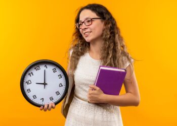 MEC inicia convocação da lista de espera do Fies para o segundo semestre de 2025