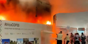 Incêndio atinge a Blue Zone da COP30: incidente não deixou feridos