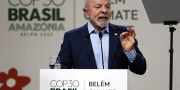 “É momento de levar a sério os alertas da ciência”, diz Lula na abertura da Cúpula do Clima em Belém 16 “É momento de levar a sério os alertas da ciência”, diz Lula na abertura da Cúpula do Clima em Belém