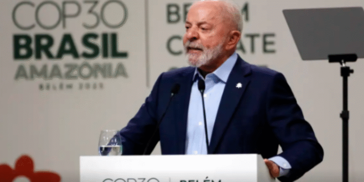 Lula afirma que COP30 só foi possível graças à Cúpula dos Povos e destaca papel da sociedade civil na agenda climática 14 Foto Reprodução: Bruno Perez I Agência Brasil