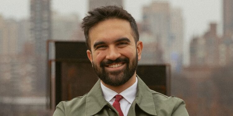 Nova York elege seu primeiro prefeito muçulmano, imigrante e socialista-democrata 14 Foto de Kara McCurdy