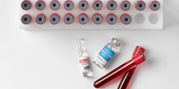 Fiocruz vai assumir fábrica no Rio para ampliar produção de insumos e testes diagnósticos