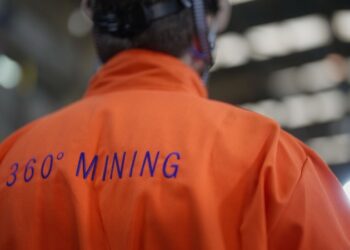 Aura lança quarta edição do programa global de trainees com inscrições pelo WhatsApp 28 Aura lança quarta edição do programa global de trainees com inscrições pelo WhatsApp