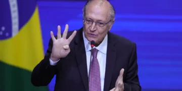 Brasil defende rápida assinatura do acordo Mercosul–União Europeia, diz Alckmin 18 Brasil defende rápida assinatura do acordo Mercosul–União Europeia, diz Alckmin
