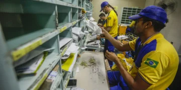 TST impõe funcionamento mínimo dos Correios durante greve nacional 17 TST impõe funcionamento mínimo dos Correios durante greve nacional