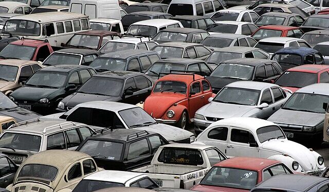 Câmara aprova PEC que isenta veículos com mais de 20 anos do pagamento de IPVA 14 Foto; Reprodução creative commons
