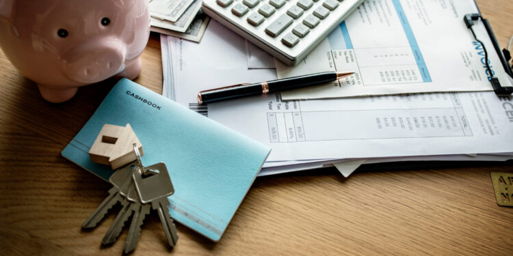 Inadimplência de aluguel atinge menor nível em cinco meses, aponta levantamento 16 Foto: Reprodução/ Freepik