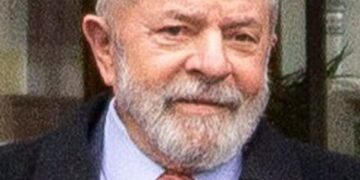 Lula elogia retirada de Alexandre de Moraes da lista de sanções dos EUA e critica aplicação da Lei Magnitsky 15 Lula elogia retirada de Alexandre de Moraes da lista de sanções dos EUA e critica aplicação da Lei Magnitsky