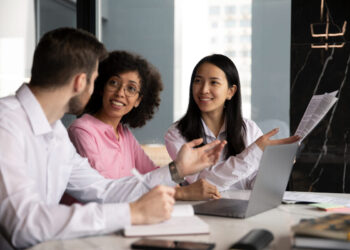 Mercado de trabalho: mais de 2,3 mil vagas abertas no Rio de Janeiro e região metropolitana