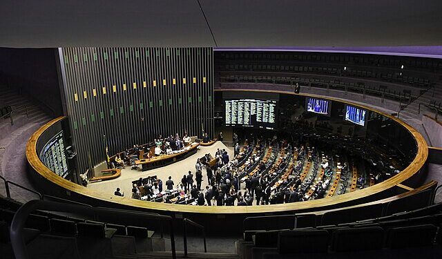 Câmara deve votar PEC da Segurança Pública na próxima terça-feira 14 Câmara deve votar PEC da Segurança Pública na próxima terça-feira Plenario do Congresso