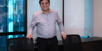 O novo empreendedor brasileiro: da operação ao pensamento estratégico que evolui e maximiza o máximo de resultados para o negócio 15 O novo empreendedor brasileiro: da operação ao pensamento estratégico que evolui e maximiza o máximo de resultados para o negócio