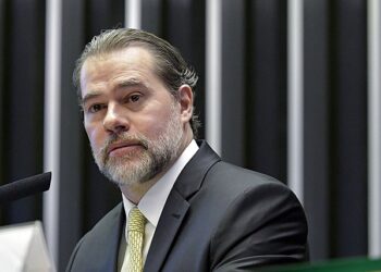 Toffoli restringe acesso da CPMI do INSS a documentos sobre quebra de sigilo de banqueiro