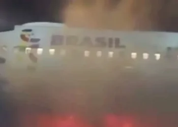 Incêndio em equipamento de solo leva à retirada de passageiros no Aeroporto de Guarulhos