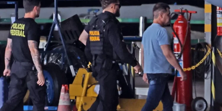 Silvinei Vasques é transferido para Brasília após prisão no Paraguai federal